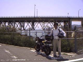 �N���b�N����Ɗg��\��