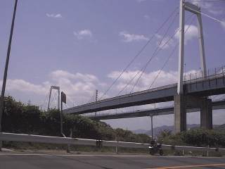 �N���b�N����Ɗg��\��